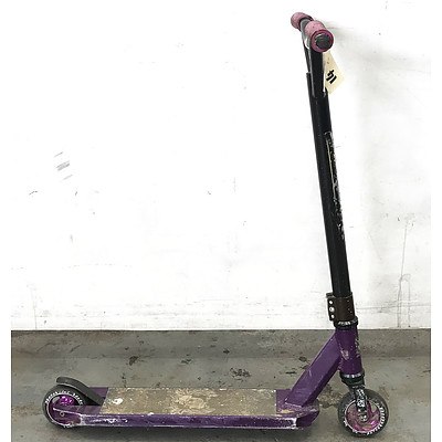 Mountain Bikes & Scooter - Lot of 3