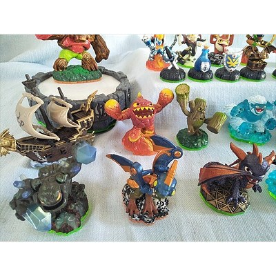 22 Skylander figures with portal of power, trading cards, sticker sheets and web codes