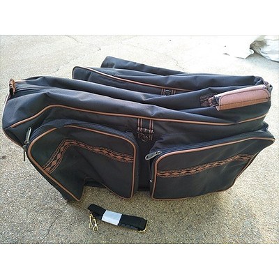 Travel wardrobe & garment bag (NEW)