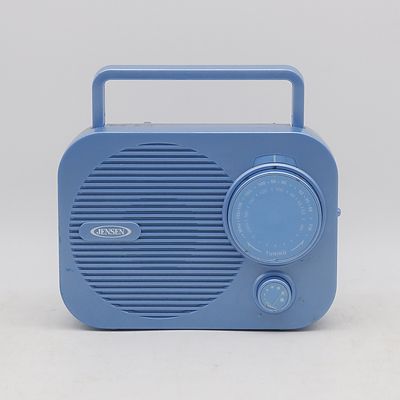 Jensen MR-550 Portable Radio