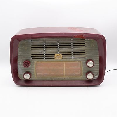 His Master's Voice Model 64-5 Valve Radio