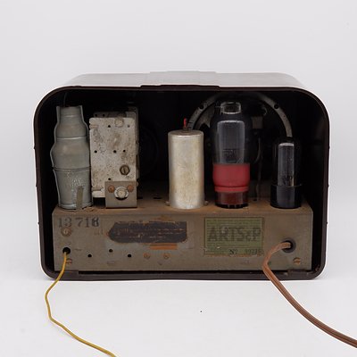 Bakelite Cased Valve Radio