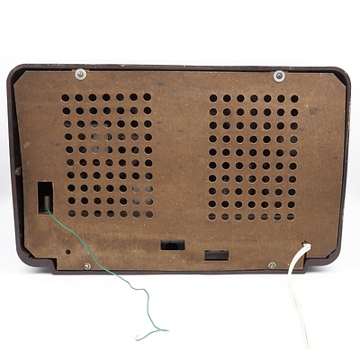 Bakelite Cased Philips Valve Radio