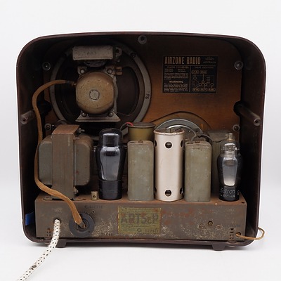 Bakelite Cased Airzone Radio Model 6552A Valve Radio