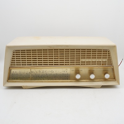 Kriesler Model 11-81A Valve Radio