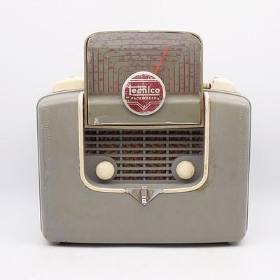 Tecnico Pacemaker Model TO.7 Valve Radio