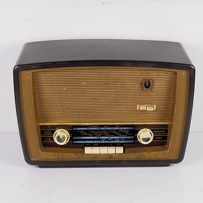 Bakelite Cased Murphy Valve Radio
