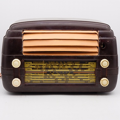 Bakelite Cased AWA Radiola Model 534 Valve Radio