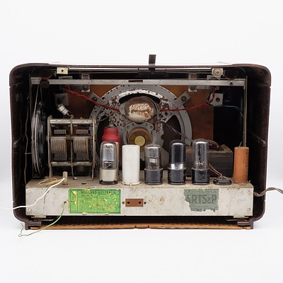 Bakelite Cased Mullard Model 22800 Valve Radio