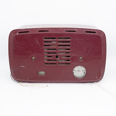 His Master's Voice Model 62-5 Valve Radio