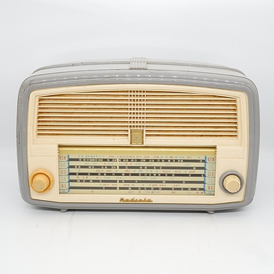 AWA Radiola Valve Radio