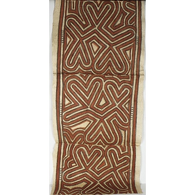 Papua New Guinea Carved Crocodile and a Tapa Cloth