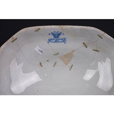 Extensive Mason's Ironstone ‘Mogul’ Pattern Dinner Service, Circa 1815 (70 Pieces)