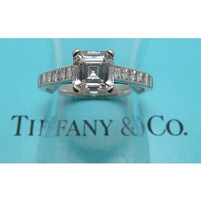 Tiffany 1.06ct Diamond Ring. Platinum.