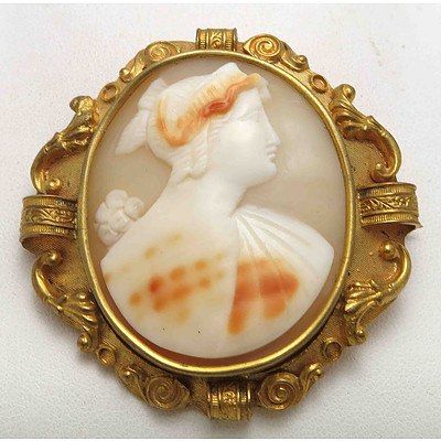 Antique Cameo Brooch