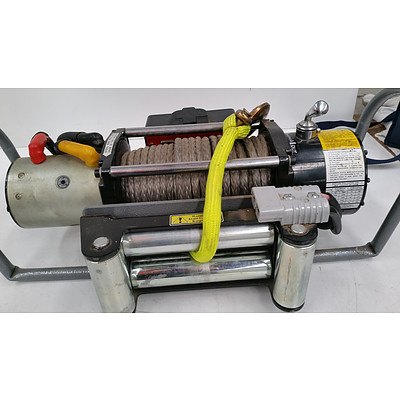4300kg Winch & Accessories