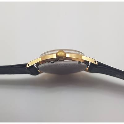 Circa 1960's Felicia Dewluxe 21 Jewel manual Wind Wrist Watch with Leather Band