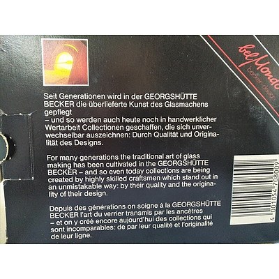 Bel Mondo solid glass candle holder with red candle (Made in Germany)