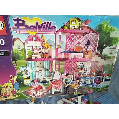 Assorted lego / Belville lego set 7586