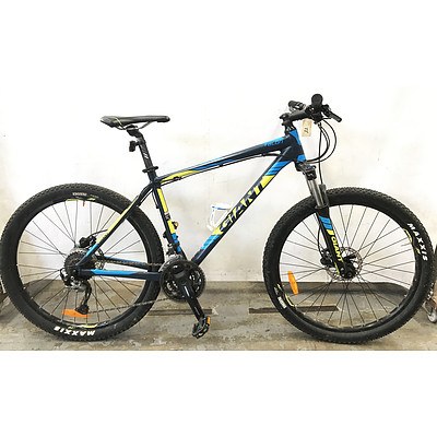 Giant Talon 27 Speed Mountain Bike