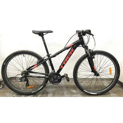 Trek Marlin 4 21 Speed Mountain Bike