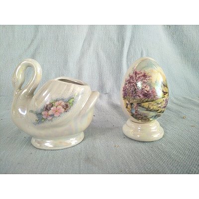 Opalescent Ornaments: Swan & Egg (Transfer Decorated With Floral Design)