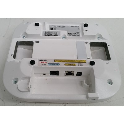 Bulk Lot of Cisco Dual Band Access Points and Cisco Wireless Controller