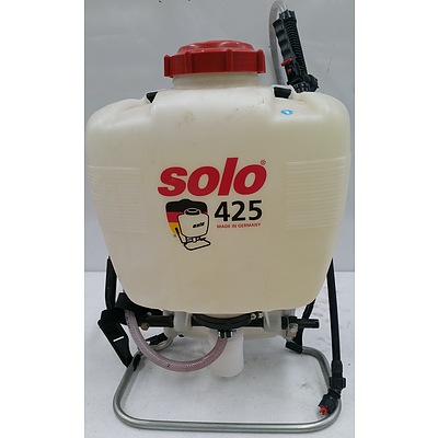 Solo 15 Litre Backpack Pressure Sprayer