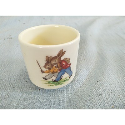 Assorted baby decor items