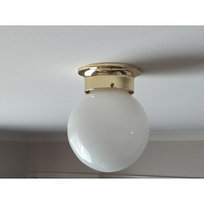 7 white glass ceiling light fittings