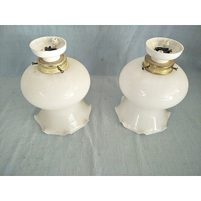 7 white glass ceiling light fittings