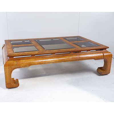 Large American Bird's Eye Veneered and Bevelled Glass Oriental Style Coffee Table, Late 20th Century