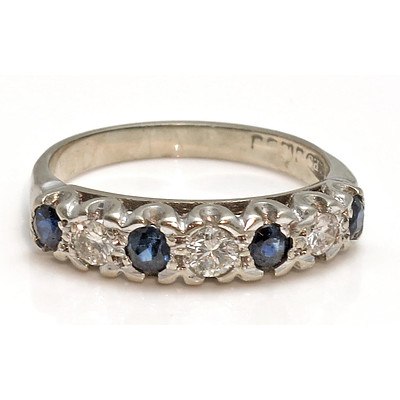 18ct White Gold Sapphire & Diamond Ring