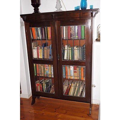Arts & Crafts Period Tasmanian Blackwood Leadlight Bookcase Early 20th Century