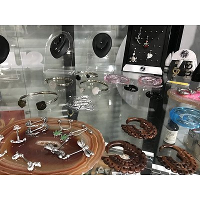 Belly, Lip, Tongue & Ear Rings, Bars & Plugs - RRP Over $500 - Brand New