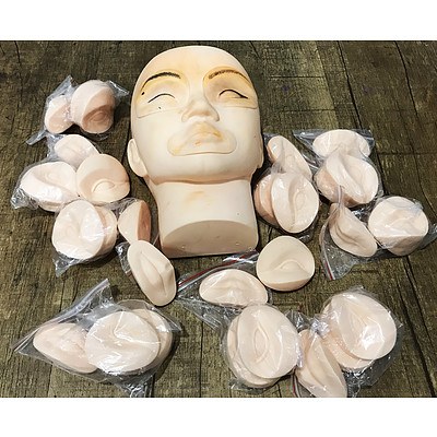 Practice Make-Up Mannequin