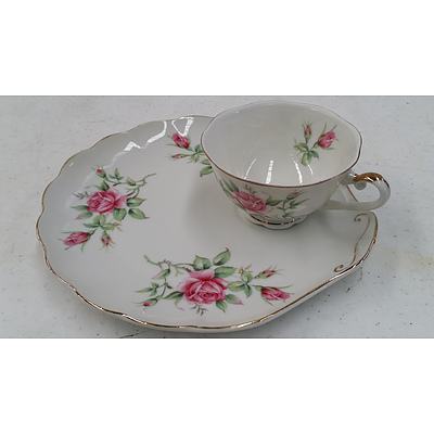 Six Piece Tea Setting and Selection of Glassware