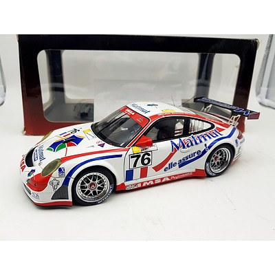 AUTOart 2007 LeMans Porsche 911 (997) GT3 RSR 1:18 Scale Model Car