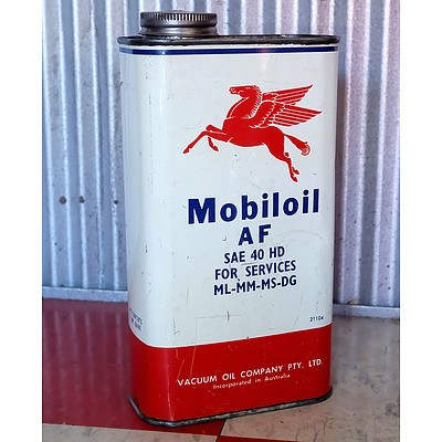Vintage Mobiloil 1 Quart Oil Can