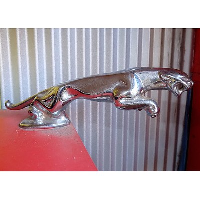 Jaguar Hood Ornament