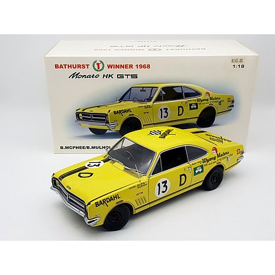 AUTOart 1968 Holden Monaro HK GTS 1:18 Scale Model Car