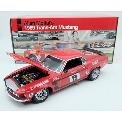 1969 Allan Moffat's Trans-Am Mustang 1:18 Scale Model Car