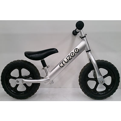 Kids Cruzee Balance Bike & Spares