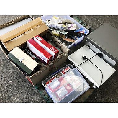Bulk Lot of Homewares & Hardware