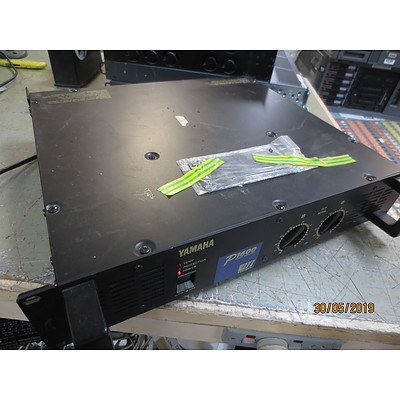 Yamaha Power Amplifier P1600