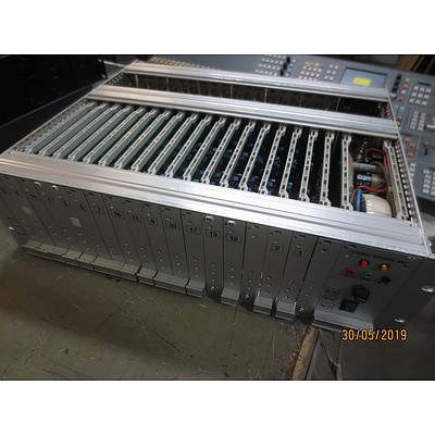 Invision Stereo Monitor MK1