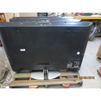 Sony Bravia KDL-52W4500 52inch LCD Colour TV