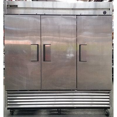True Refrigeration 2000 Litre Mobile Three Door Commercial Refrigerator