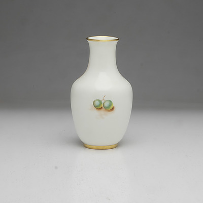 Frank Roberts Hand Painted Fruit Royal Worcester Vase with Peaches and Grapes, 1491