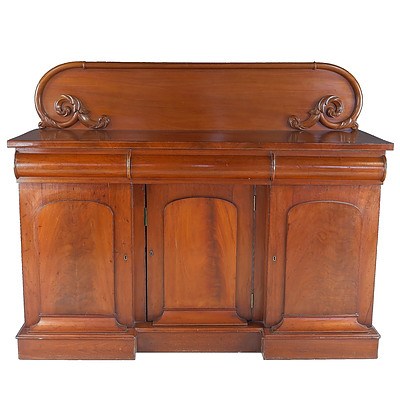 Australian Cedar Breakfront Sideboard Attributed to Andrew Lenehan Circa 1865 